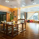 Westside By Ihg Hotel