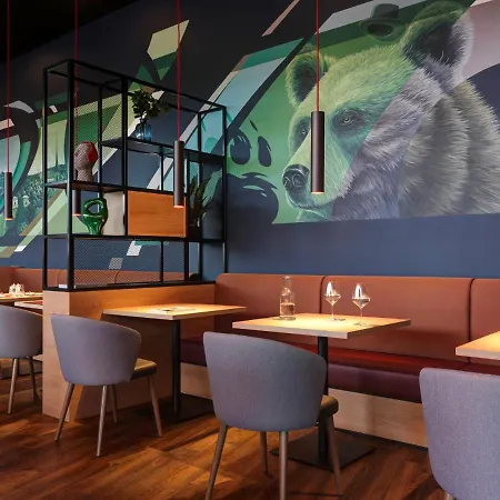 Szálloda Westside By Ihg 4*