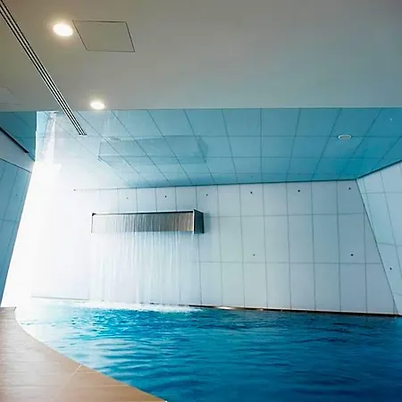 Westside By Ihg Hotel 4*