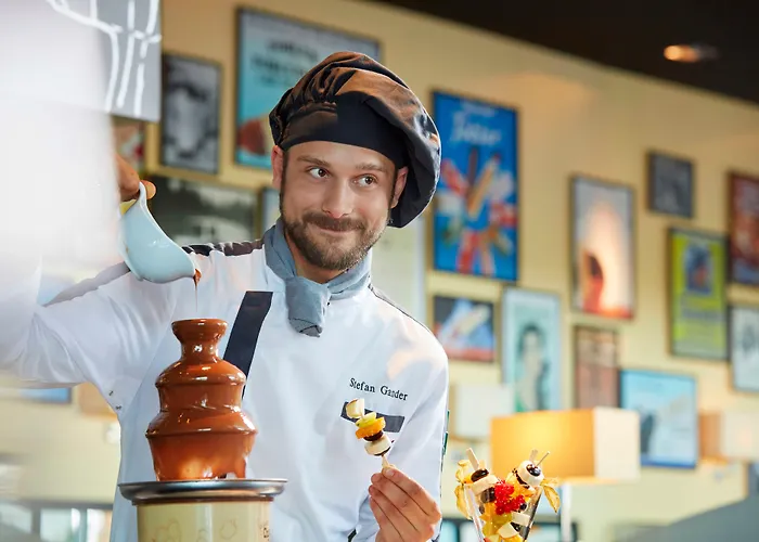 Hotel Westside By Ihg 4*