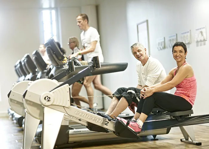 伯尔尼韦斯特赛德假日酒店 4* 伯尔尼