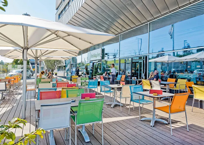 伯尔尼韦斯特赛德假日酒店