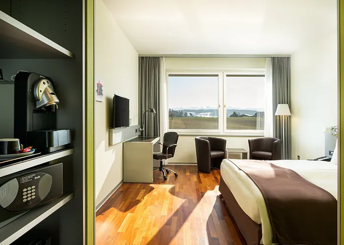 伯尔尼韦斯特赛德假日酒店