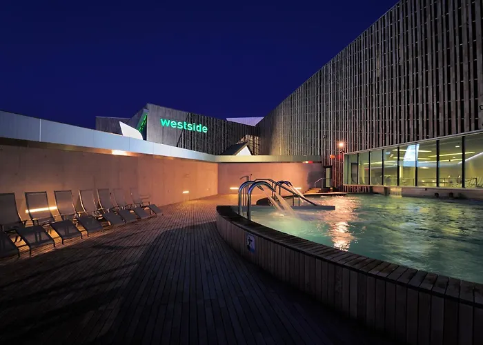 Westside By Ihg Hotel 4*